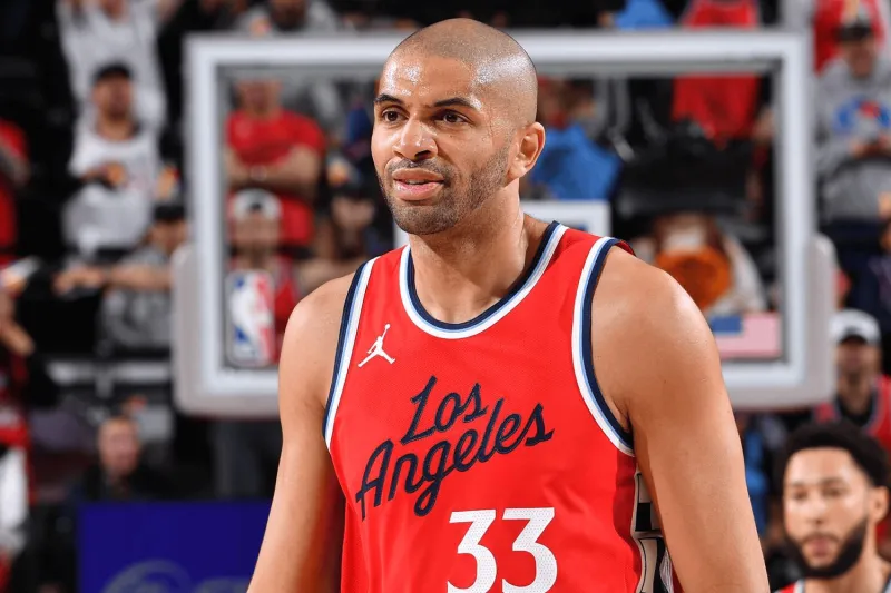 bbin视讯游戏官网-巴图姆首发出战6分钟，投篮2中0得到1篮板，下半场轮休未打